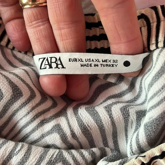 Zara Geometric Skirt and Blouse Two Piece - Picture 12 of 13